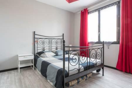 13 Rue De La Pyramide Bel