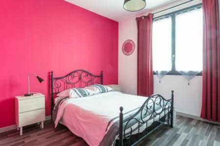 13 Rue De La Pyramide Bel Meze